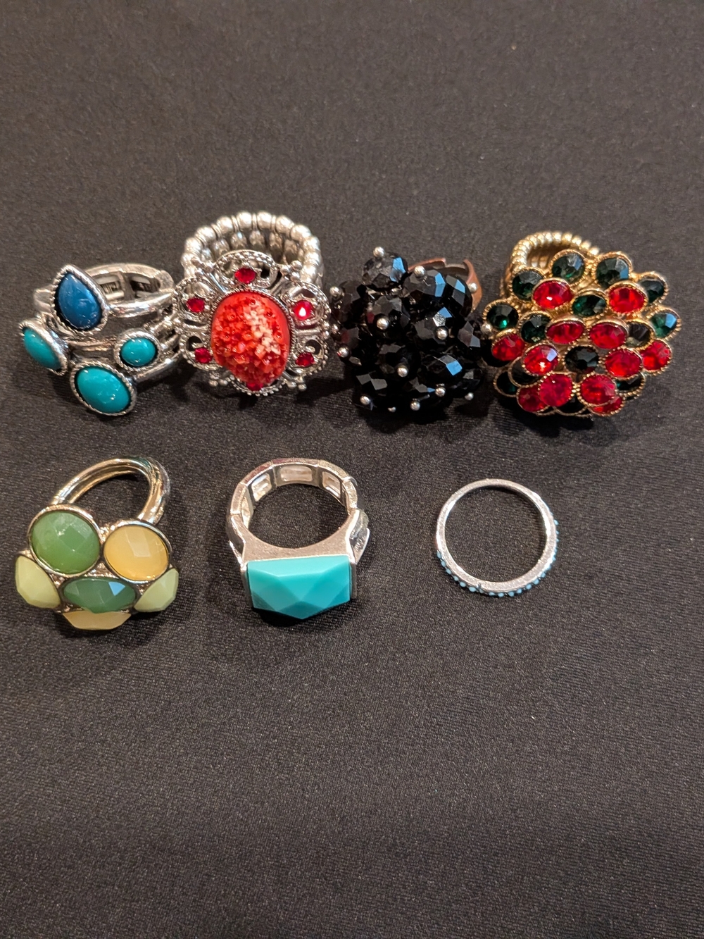 Mixed Color Statement Rings Set - Women's Fashion Jewelry Set Of 7
